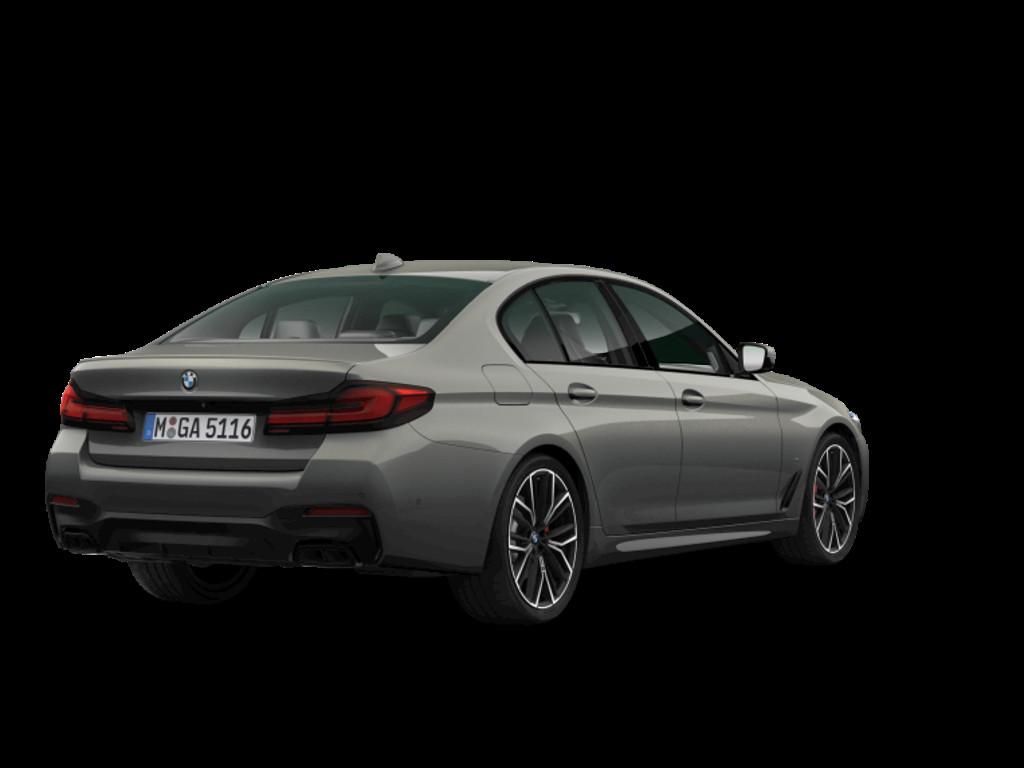 BMW M550