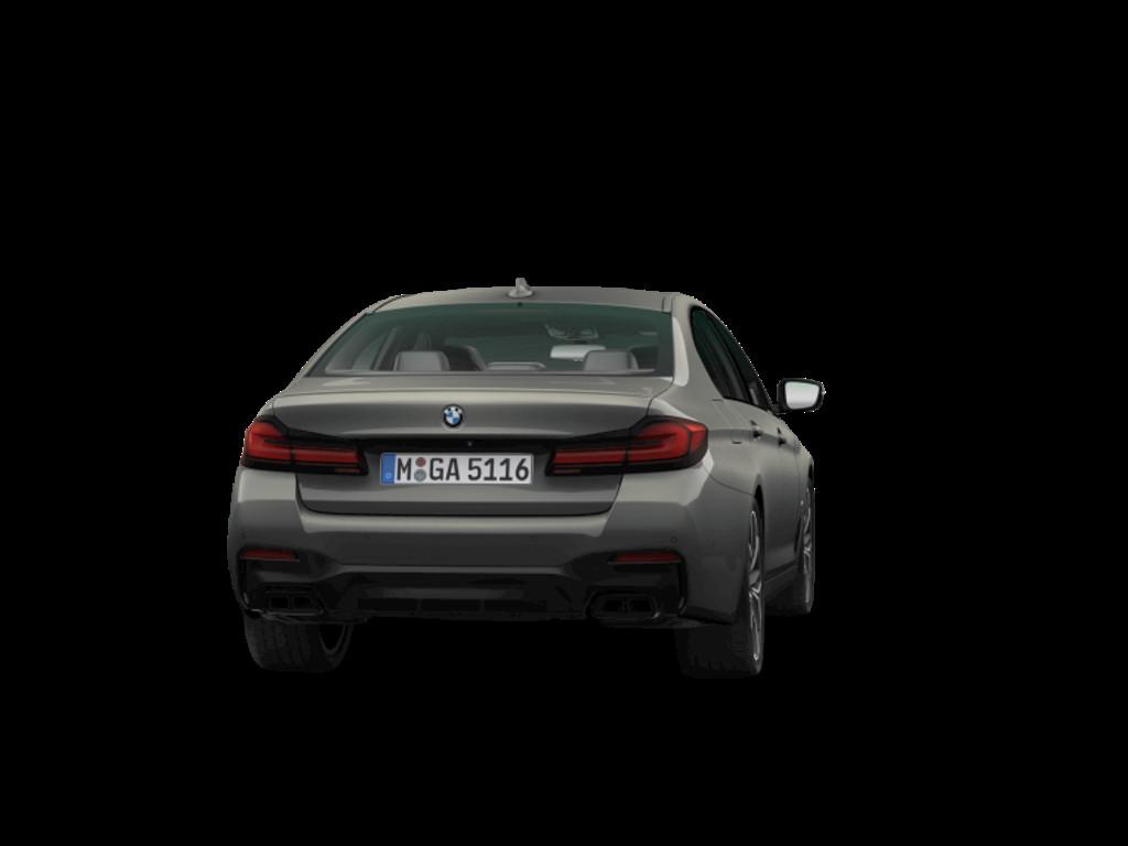 BMW M550