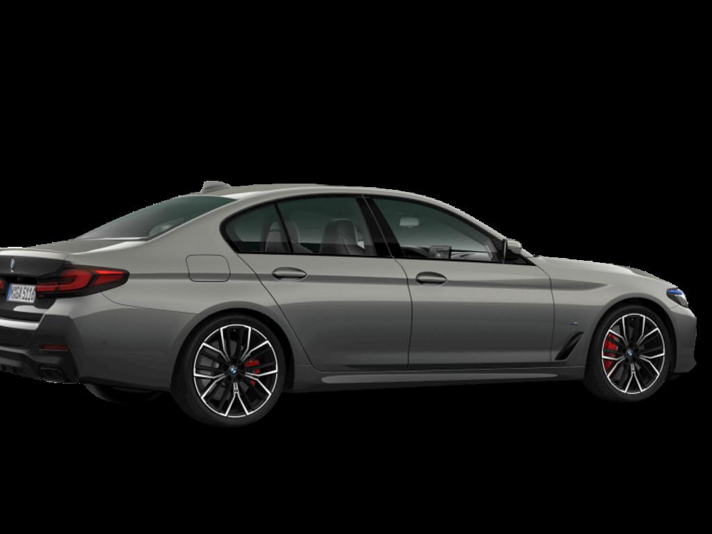 BMW M550