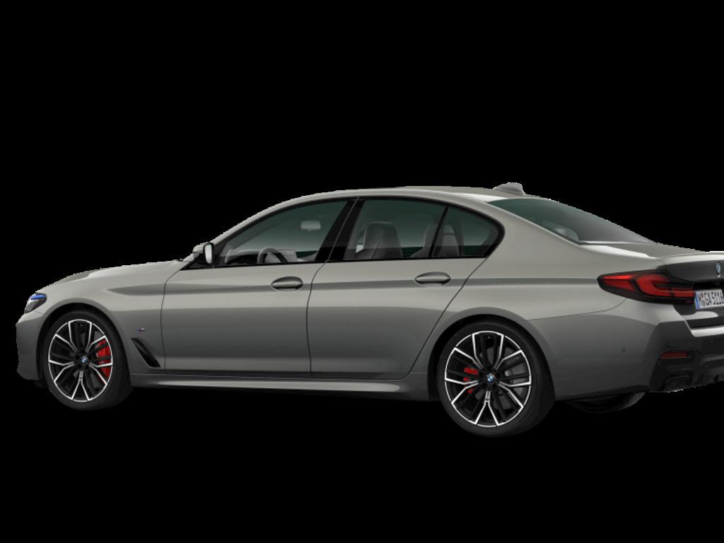 BMW M550