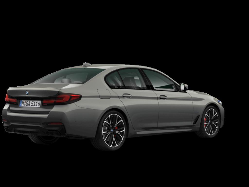 BMW M550