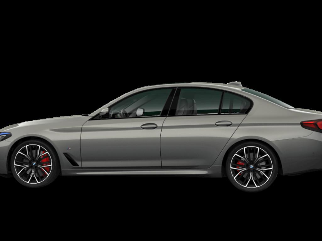 BMW M550