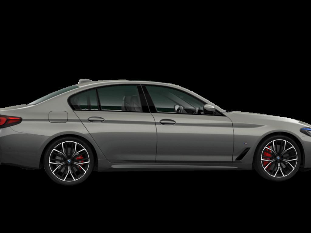 BMW M550