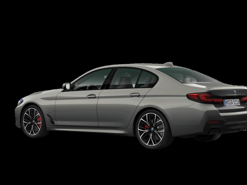 BMW M550