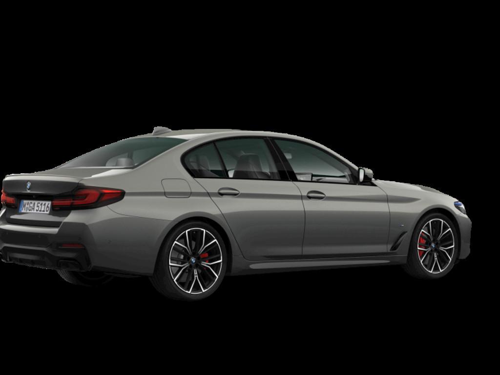 BMW M550