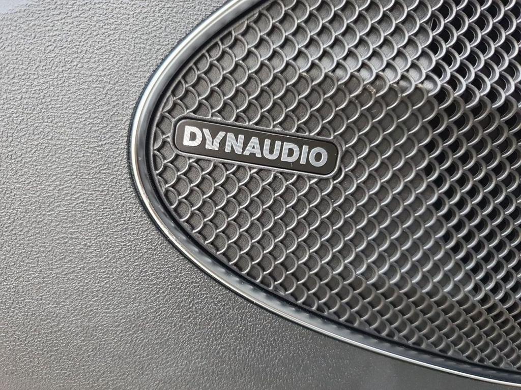 BYD Sealion 7