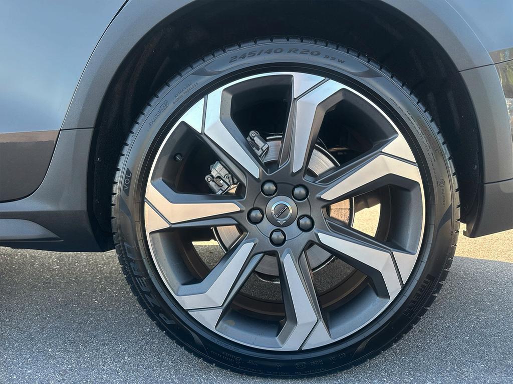 Volvo V60 Cross Country
