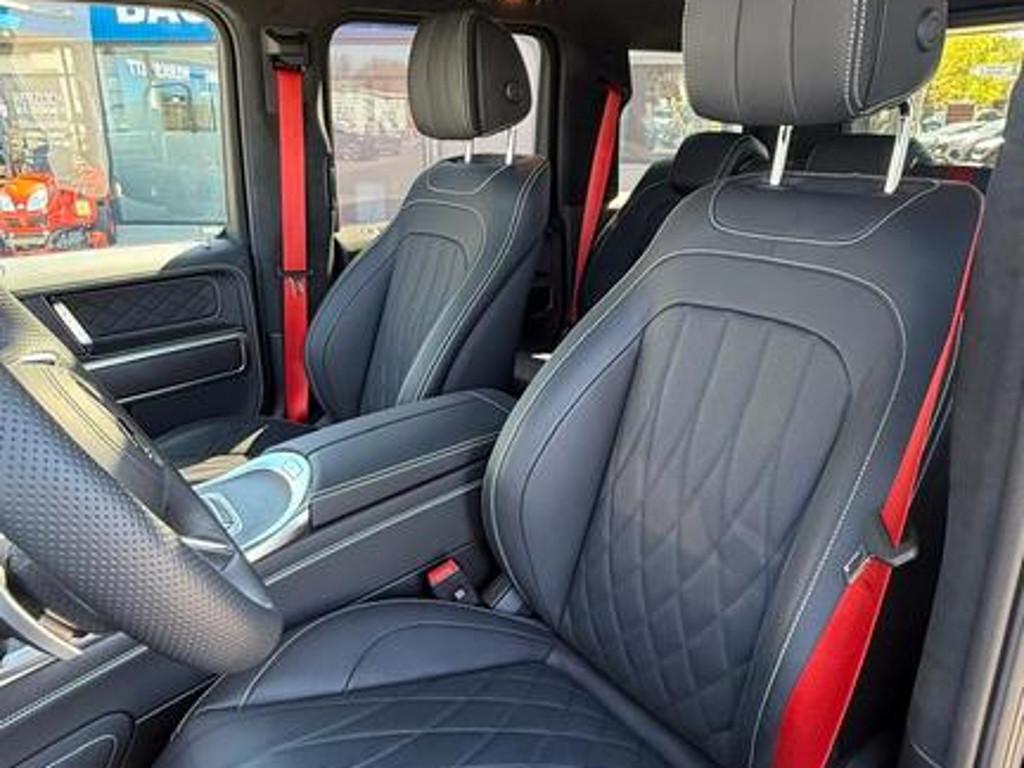 Mercedes-Benz G-Klasse