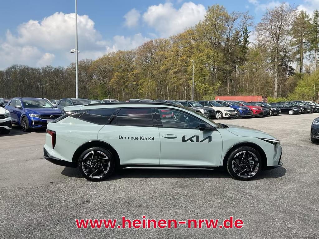 Kia K4