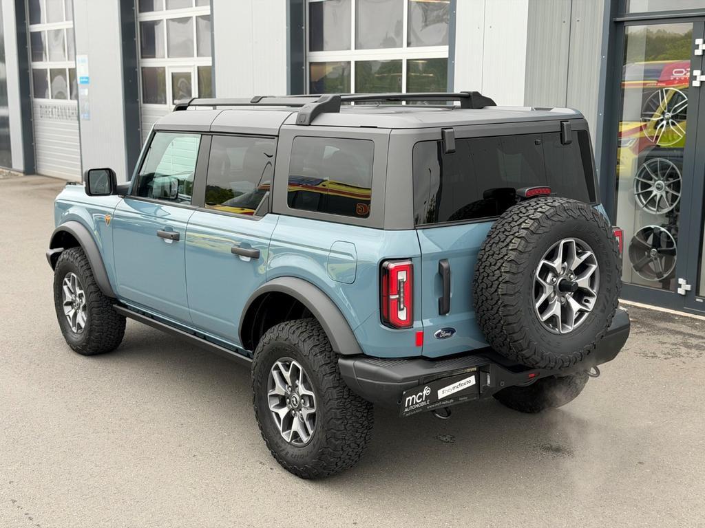 Ford Bronco
