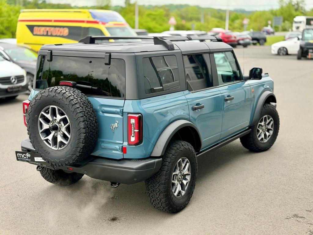 Ford Bronco