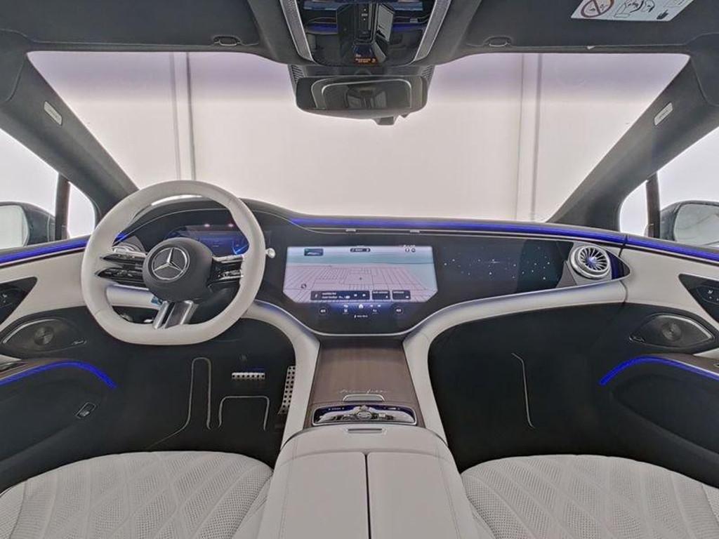 Mercedes-Benz EQS