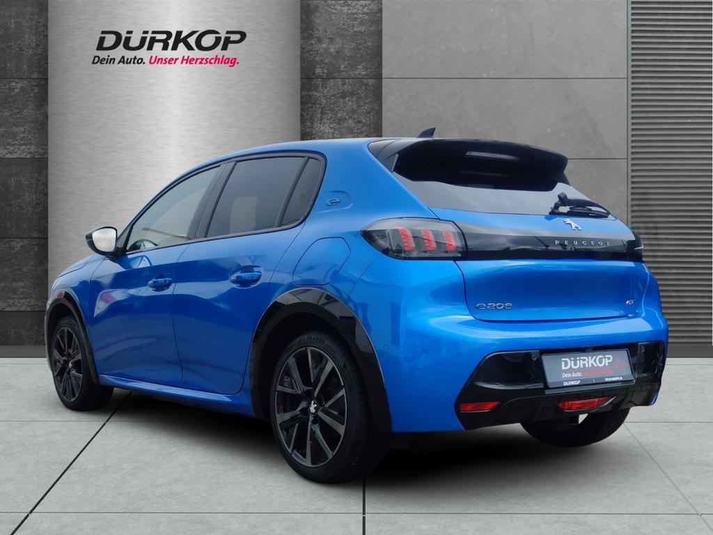 Peugeot e-208