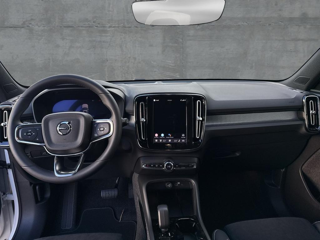 Volvo EX40