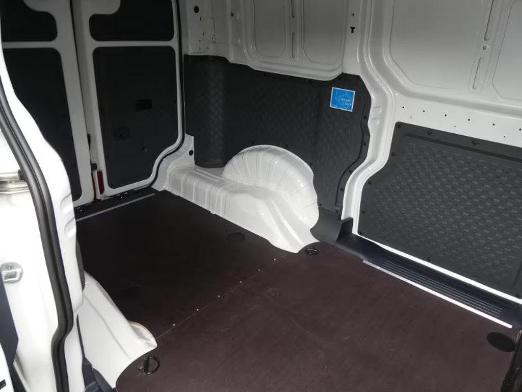 Kia PV5 Passenger