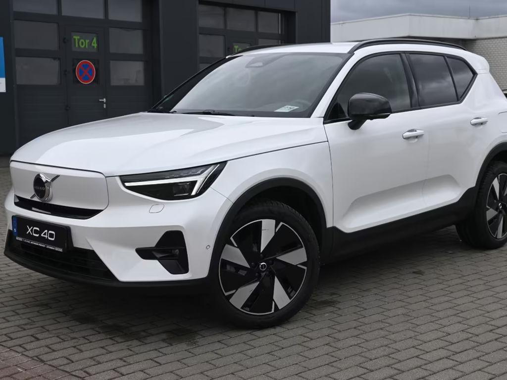 Volvo EX40