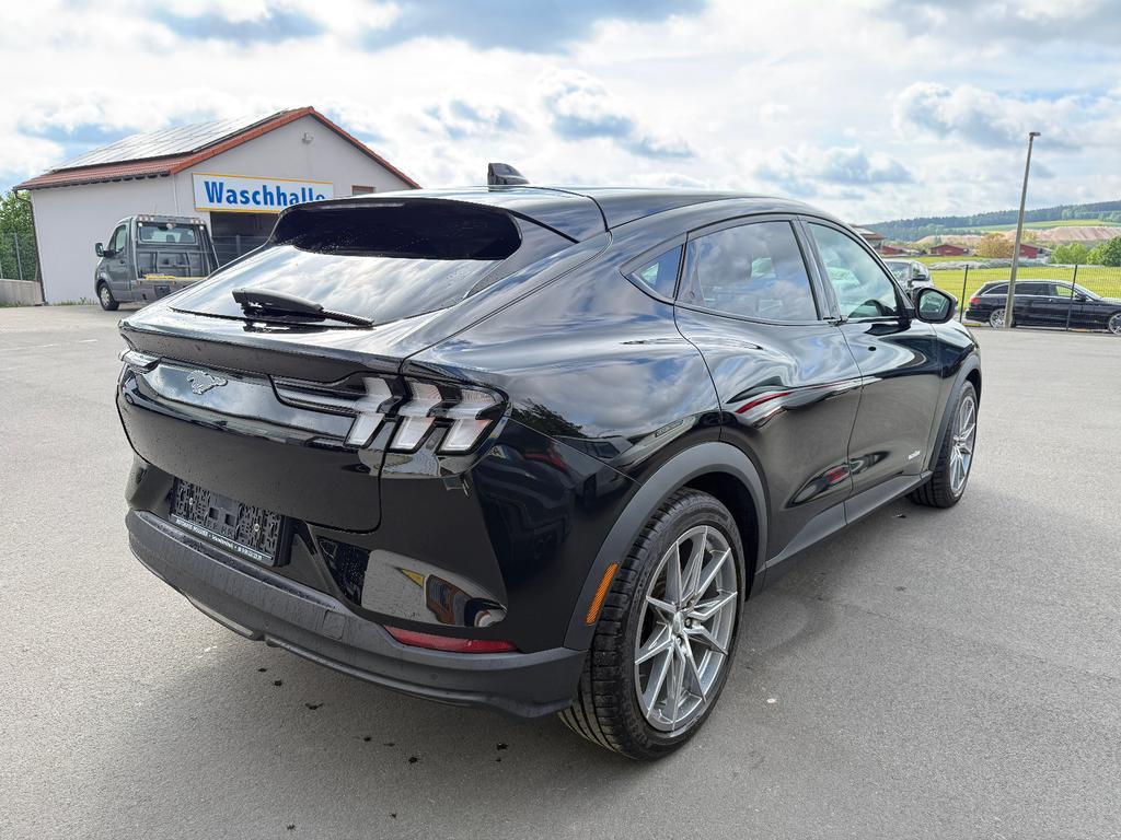 Ford Mustang Mach-E