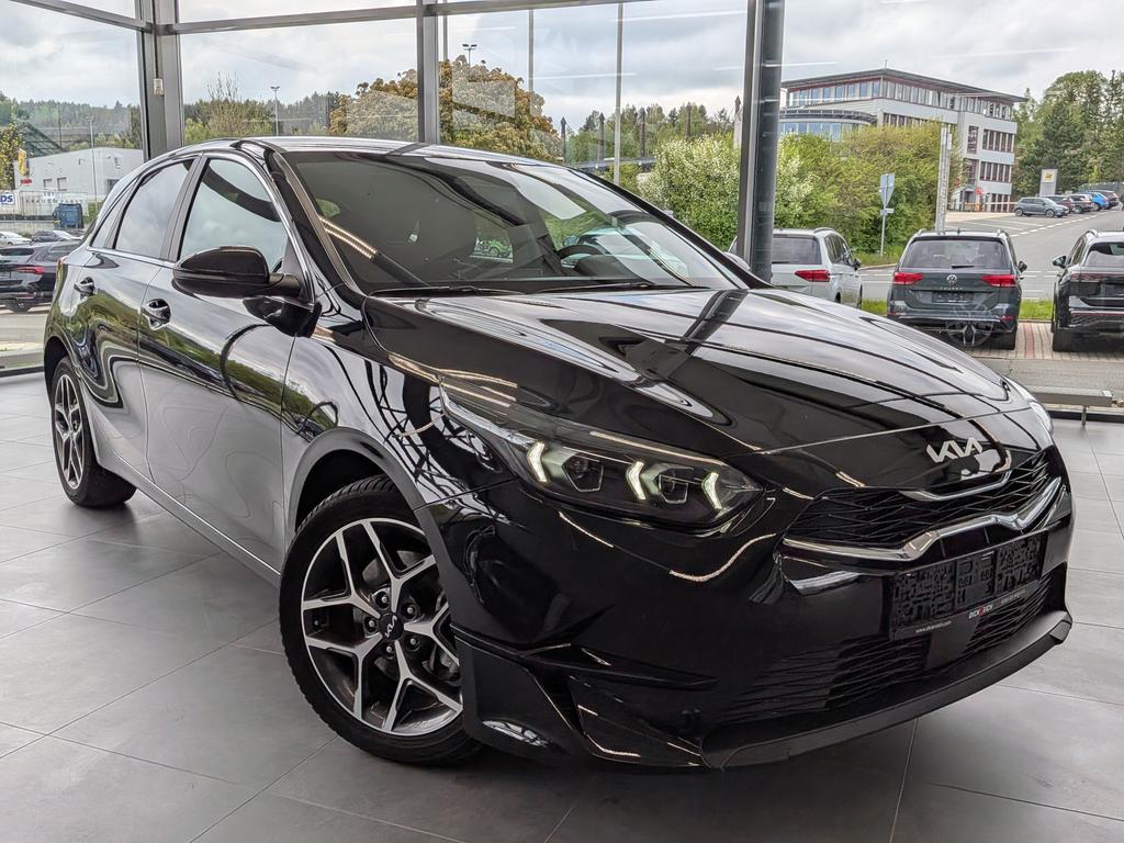 Kia Ceed 2025 Benzine