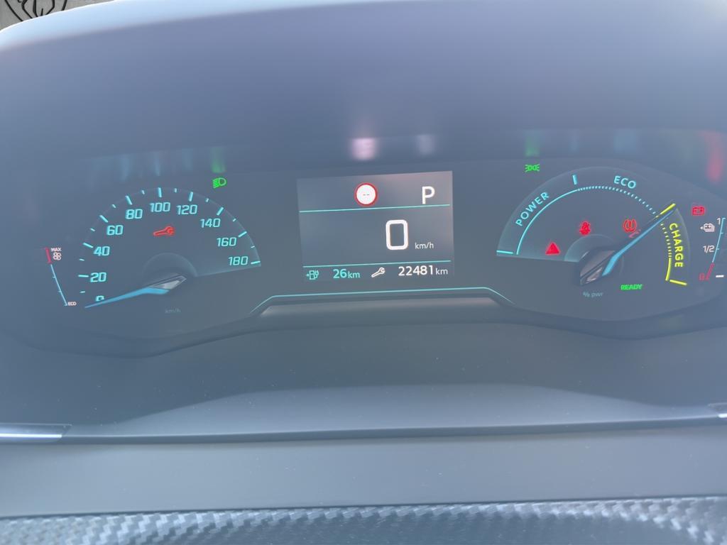 Peugeot e-2008