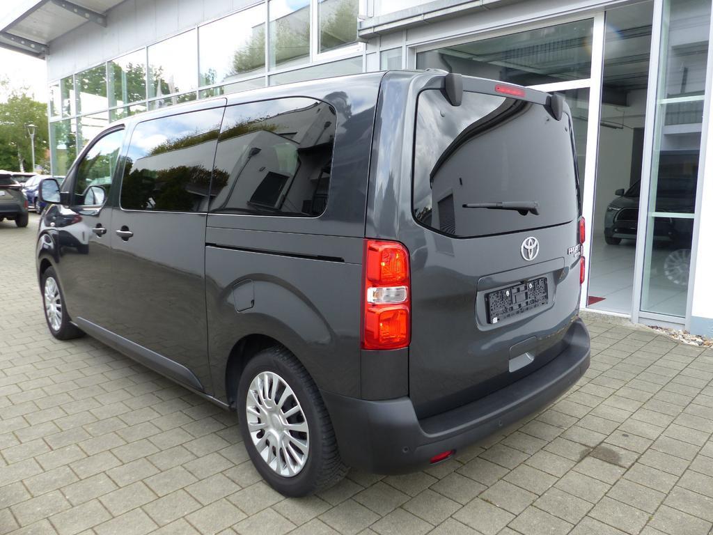 Toyota Proace (Verso)
