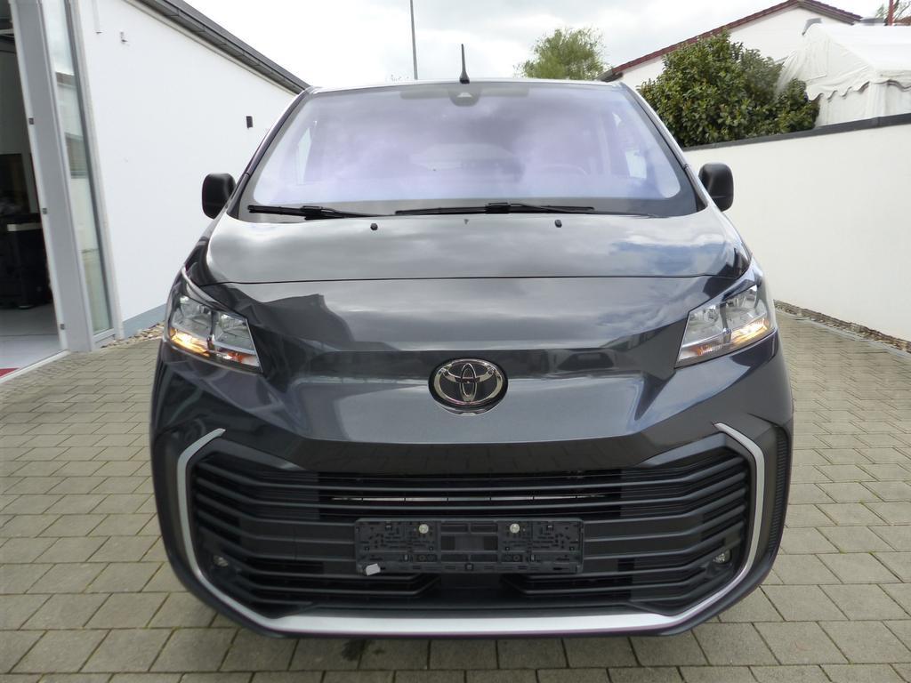 Toyota Proace (Verso)