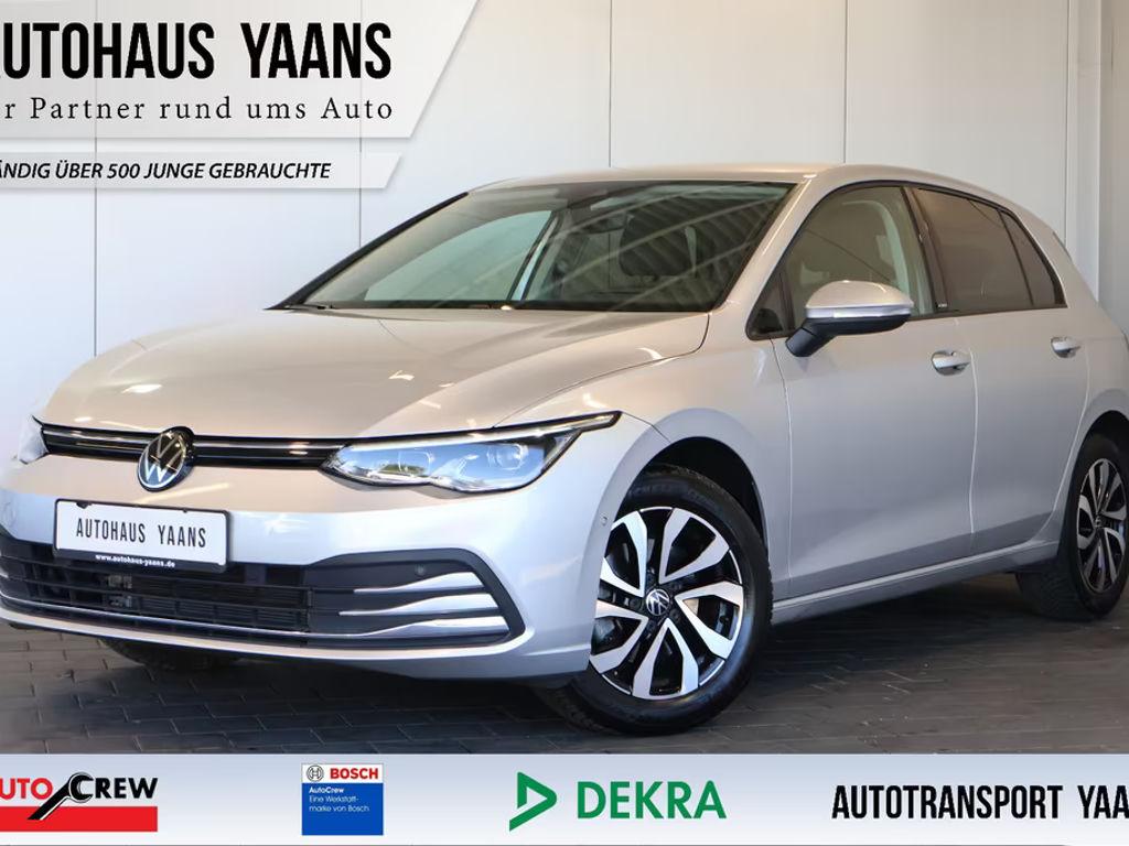 Volkswagen Golf 2023 Benzine