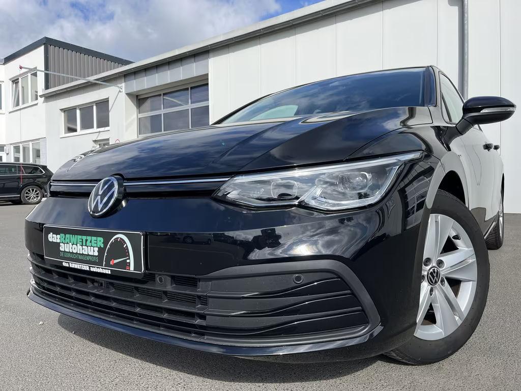 Volkswagen Golf 2023 Benzine