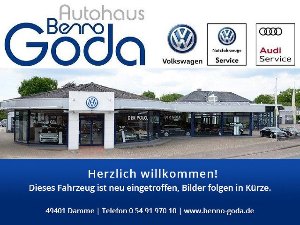 Volkswagen Golf 2024 Benzine