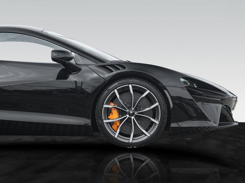 McLaren Artura