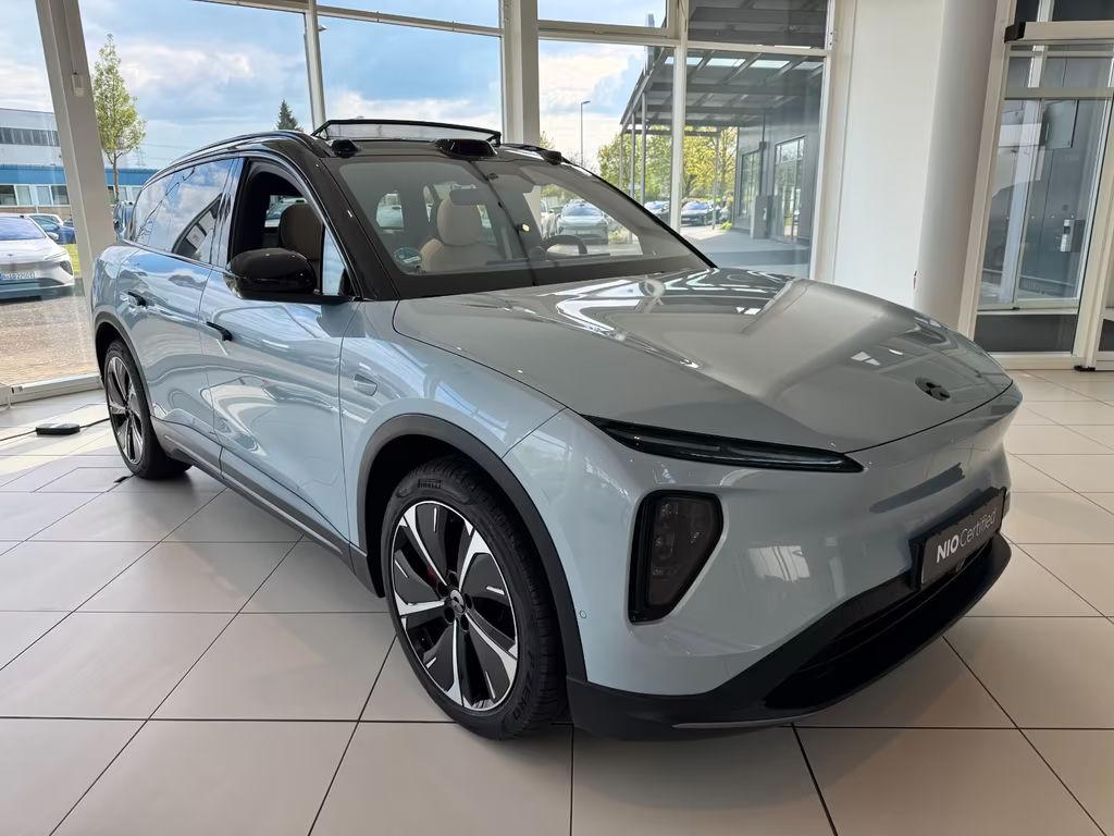 NIO EL6