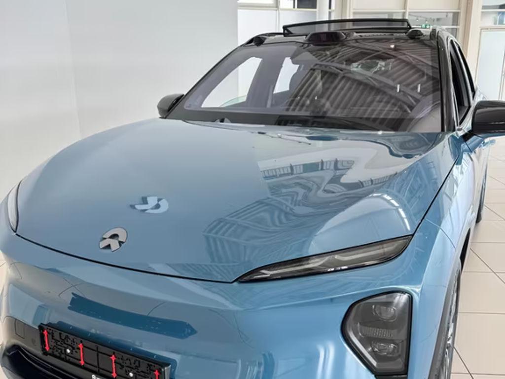 NIO EL7