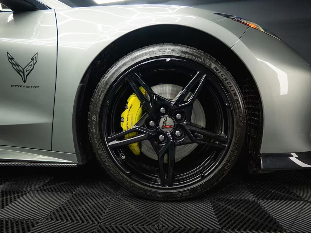 Corvette C8