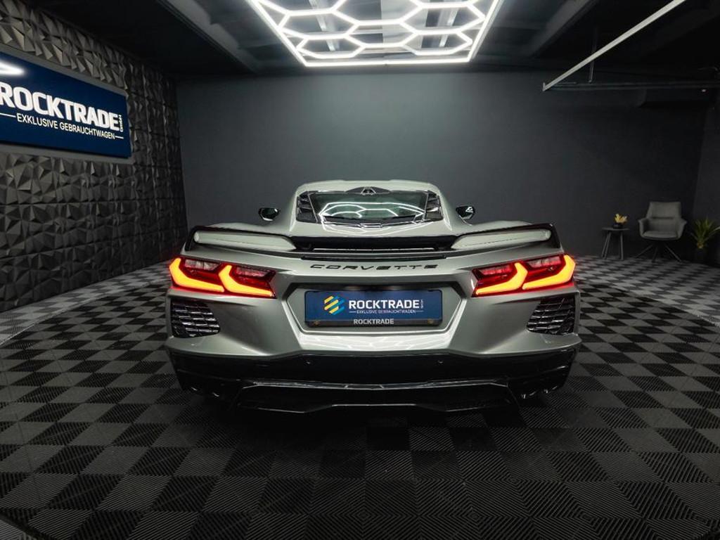Corvette C8