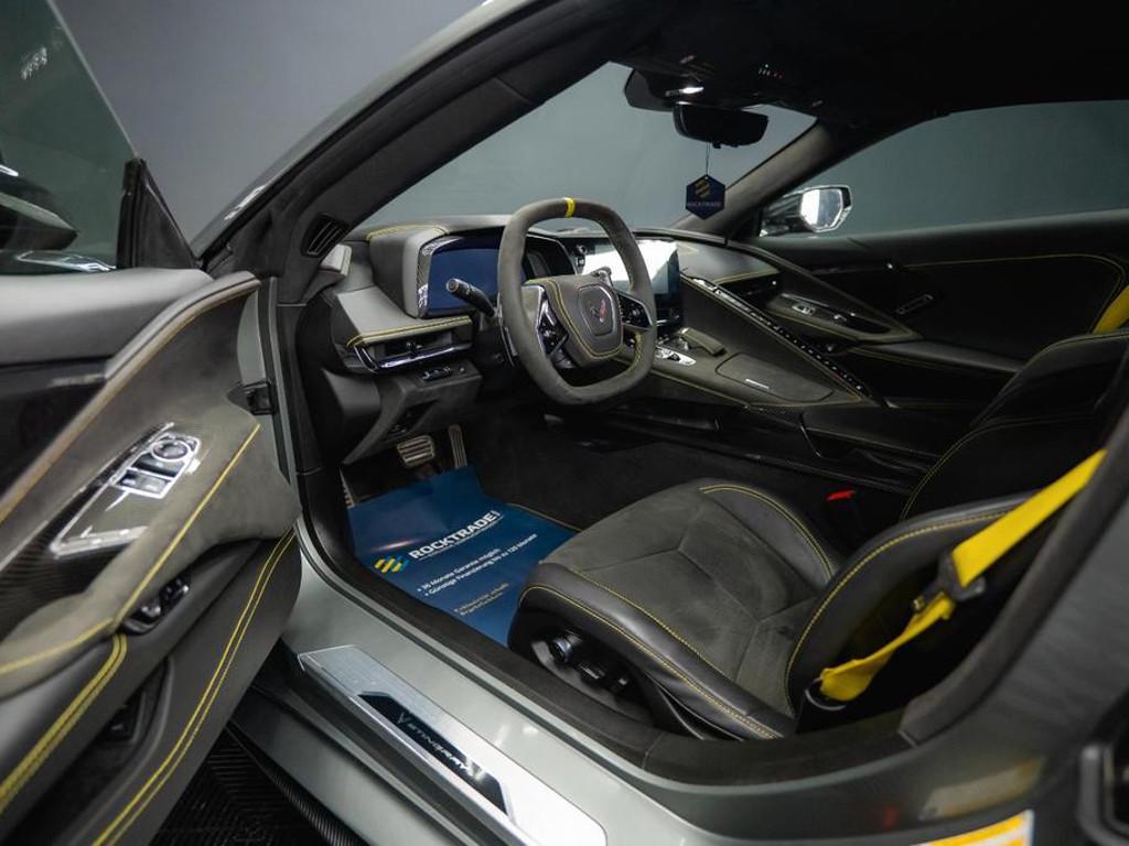 Corvette C8