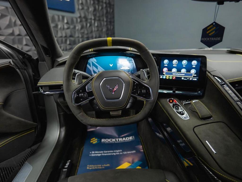 Corvette C8