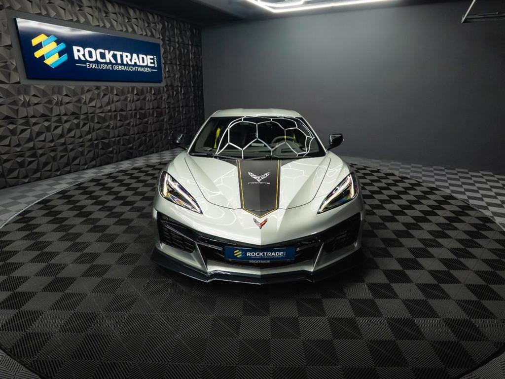 Corvette C8