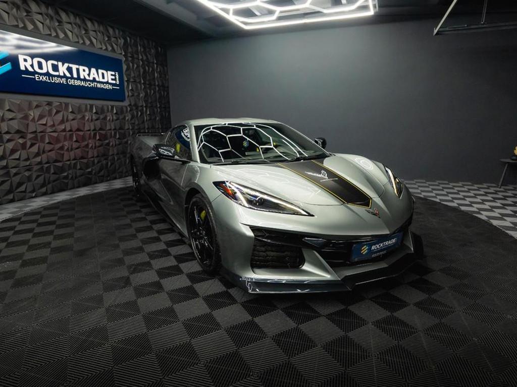 Corvette C8