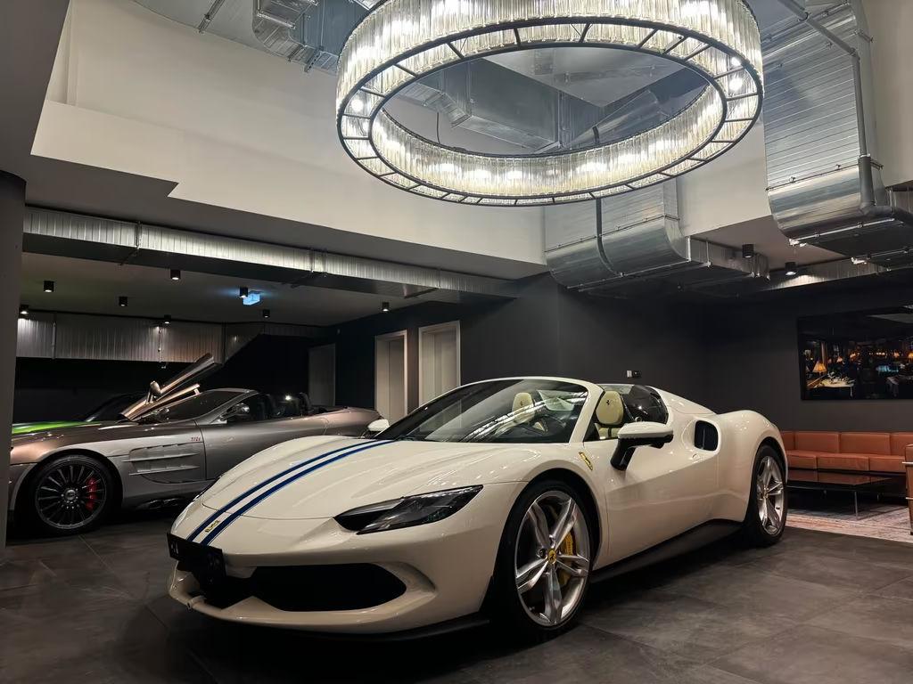 Ferrari 296 GTS 2025 Hybride Benzine