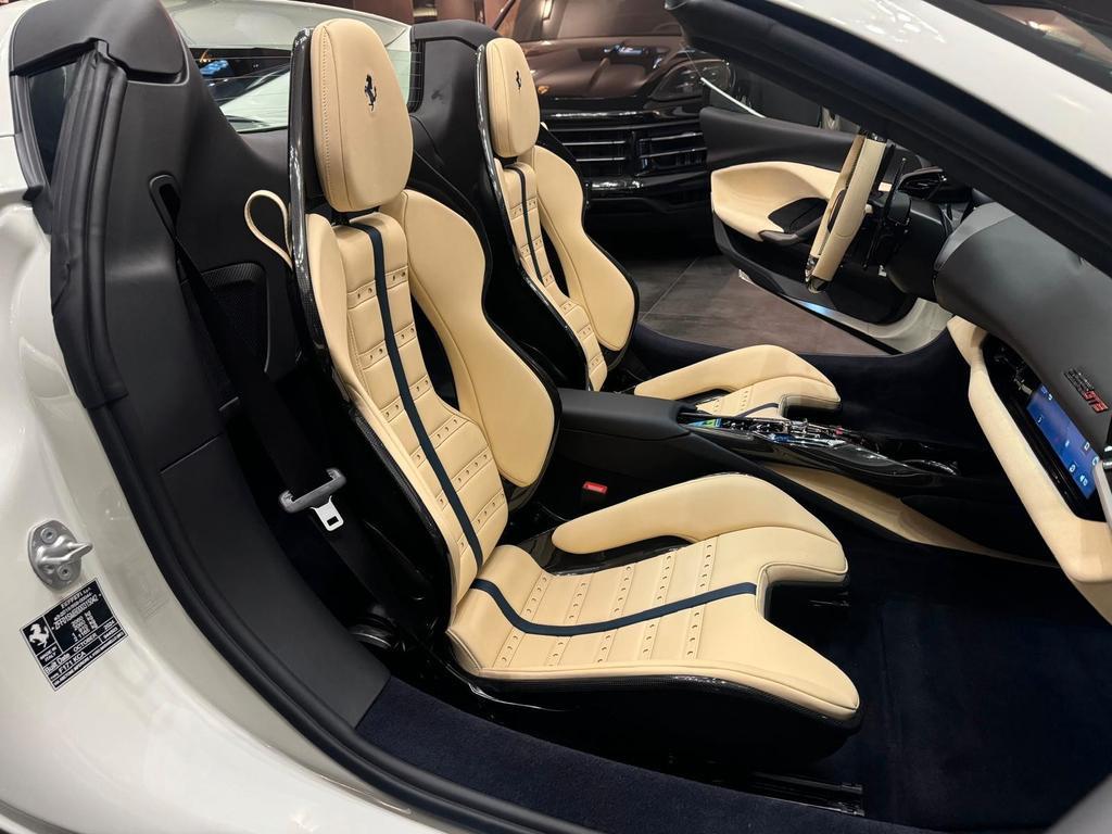 Ferrari 296 GTS
