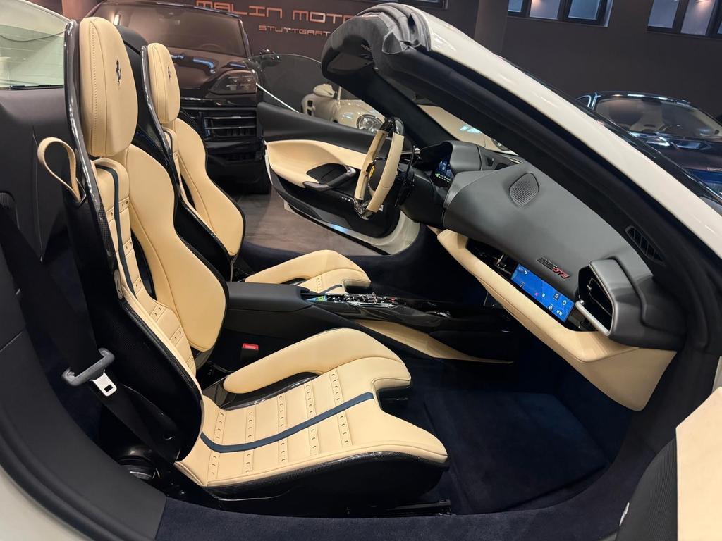 Ferrari 296 GTS