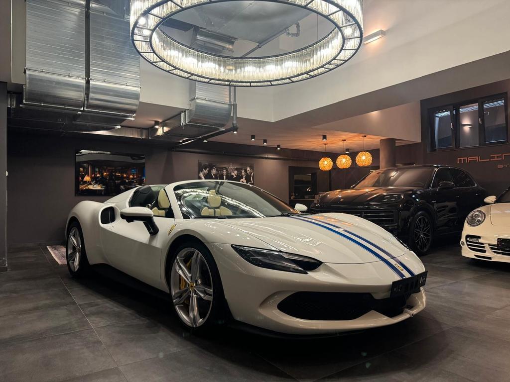 Ferrari 296 GTS