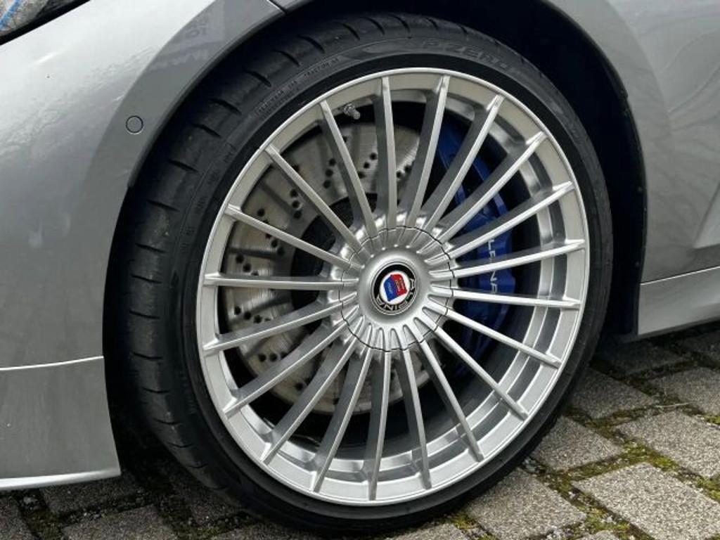 Alpina B3