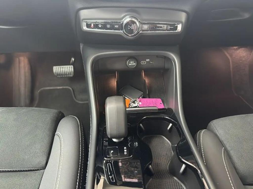 Volvo C40
