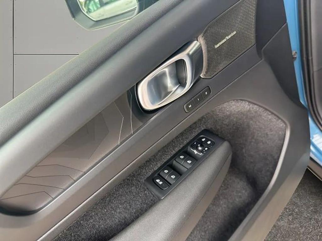 Volvo C40