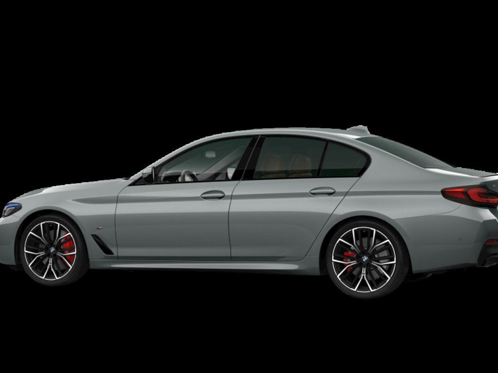 BMW M550