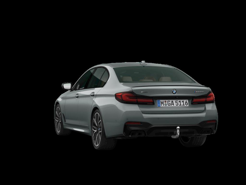 BMW M550