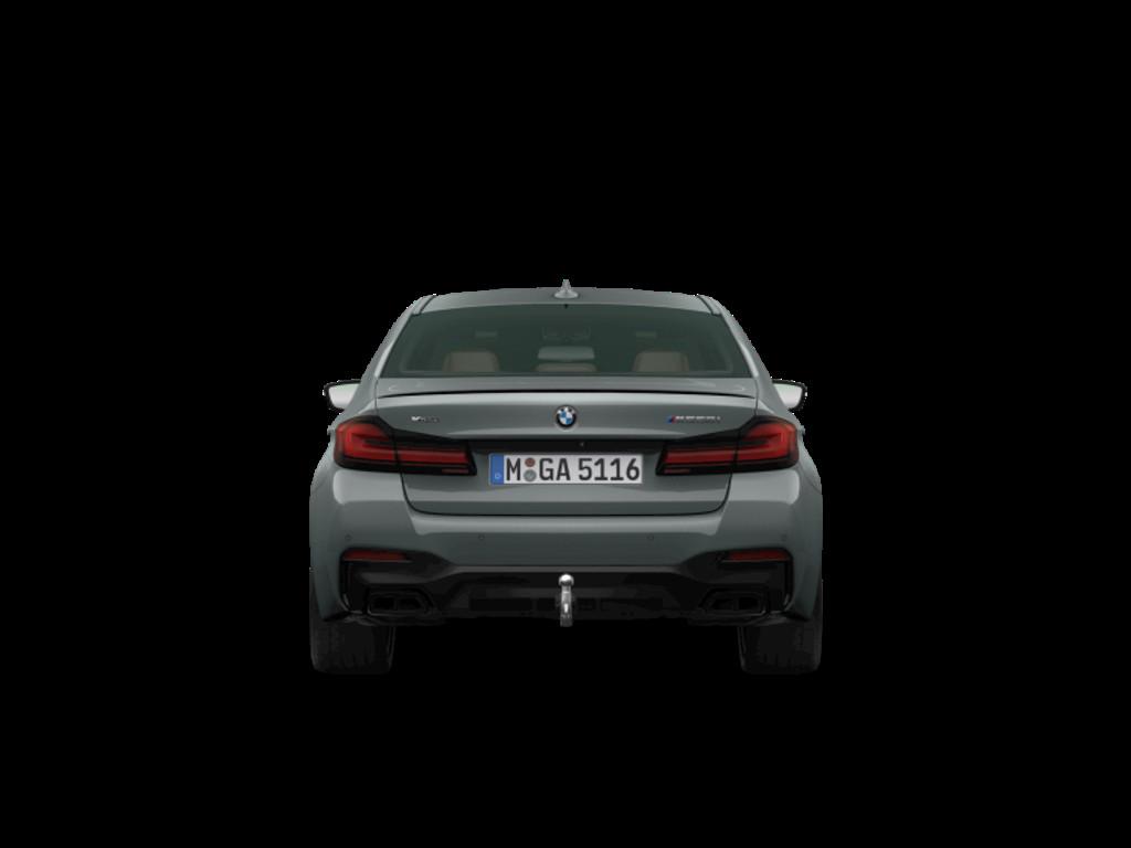 BMW M550