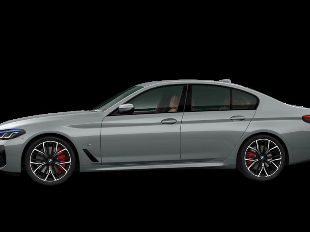 BMW M550