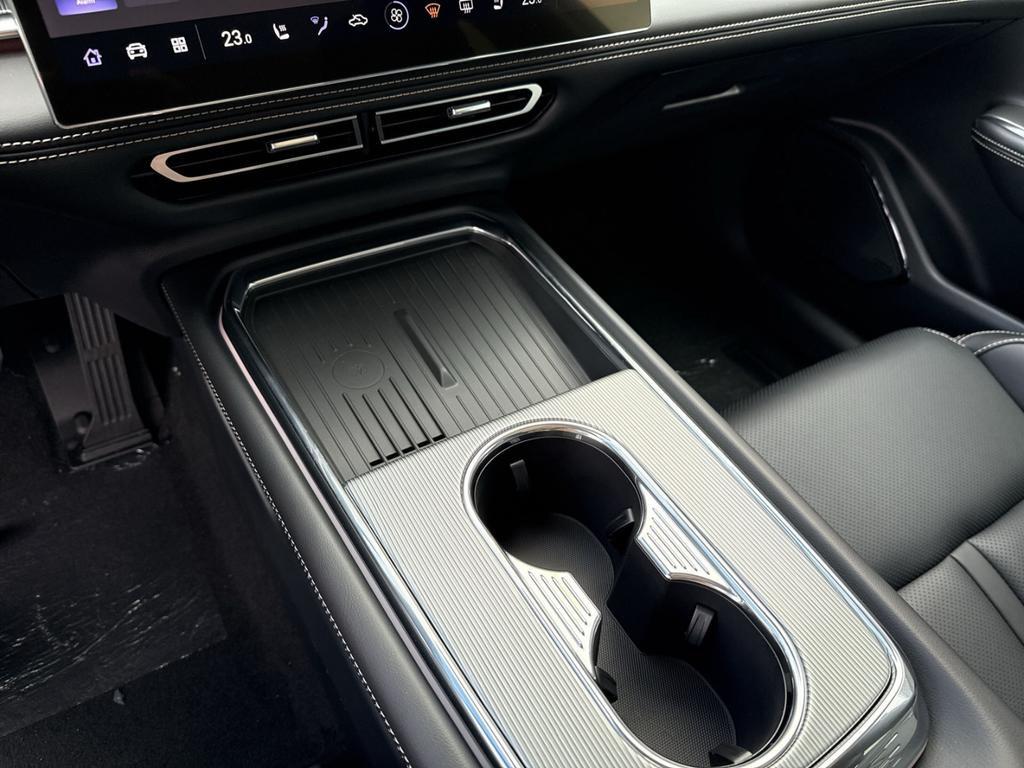 Mazda 6e