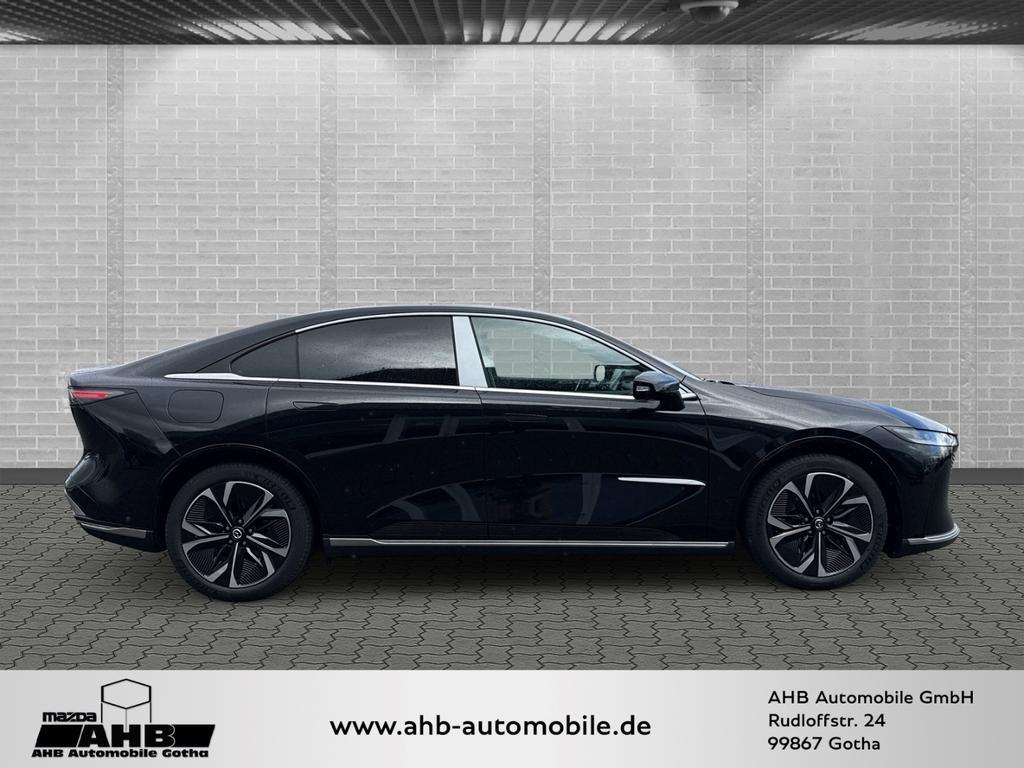 Mazda 6e